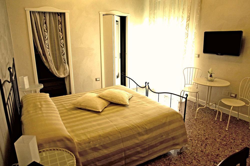 A Class Lecce Extérieur photo
