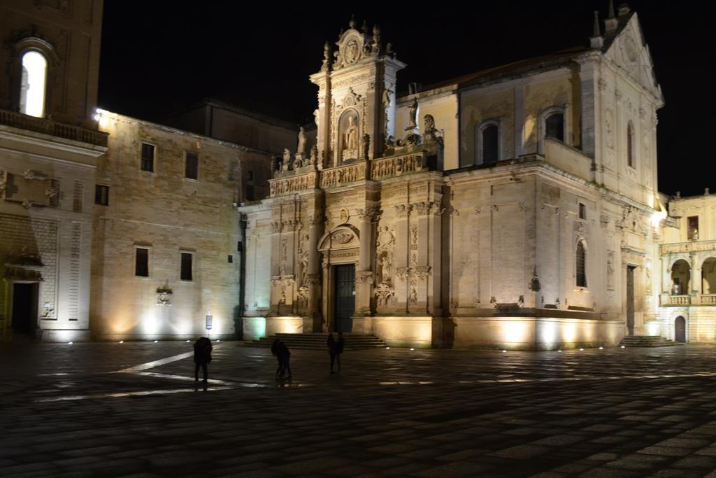 A Class Lecce Extérieur photo